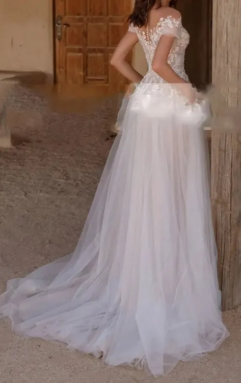 Ophelia Pearled Lace Applique/Tulle Wedding Gown All Sizes/Colors